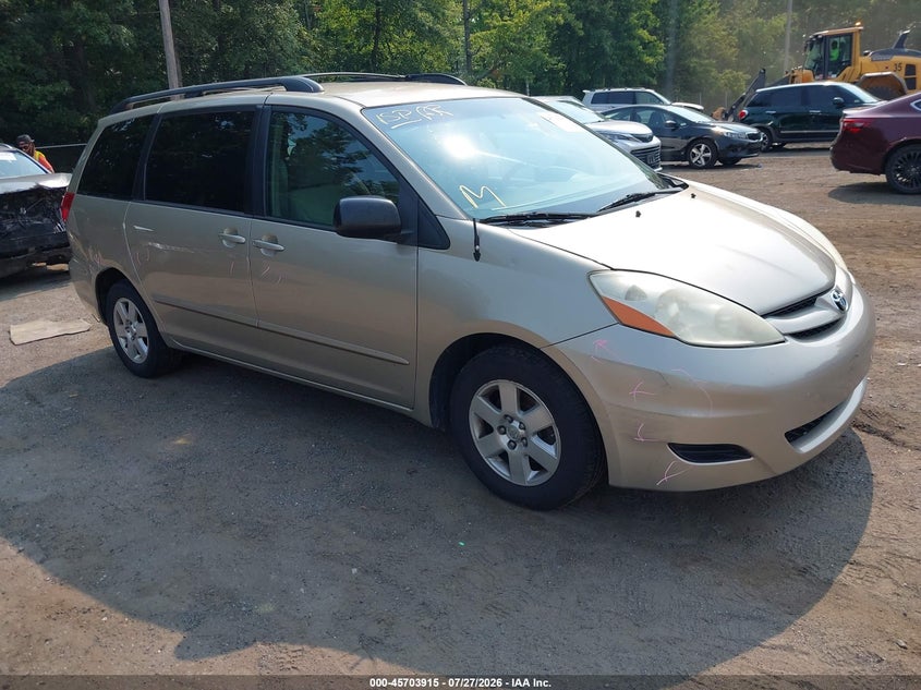 Vin: 5tdkk4cc9as308251, lot: 46202571, toyota sienna le 2010 img_1