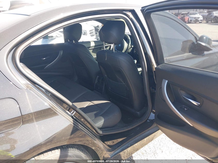 2018 BMW 320I auction photo 8