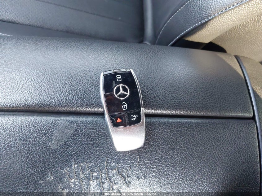 MERCEDES-BENZ E 300 2019 VIN WDDZF4KB8KA507775