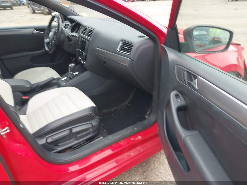 2016 VOLKSWAGEN JETTA auction photo 5