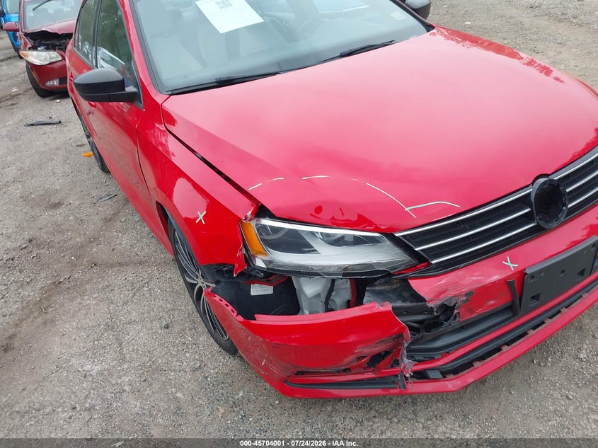 2016 VOLKSWAGEN JETTA auction photo 6