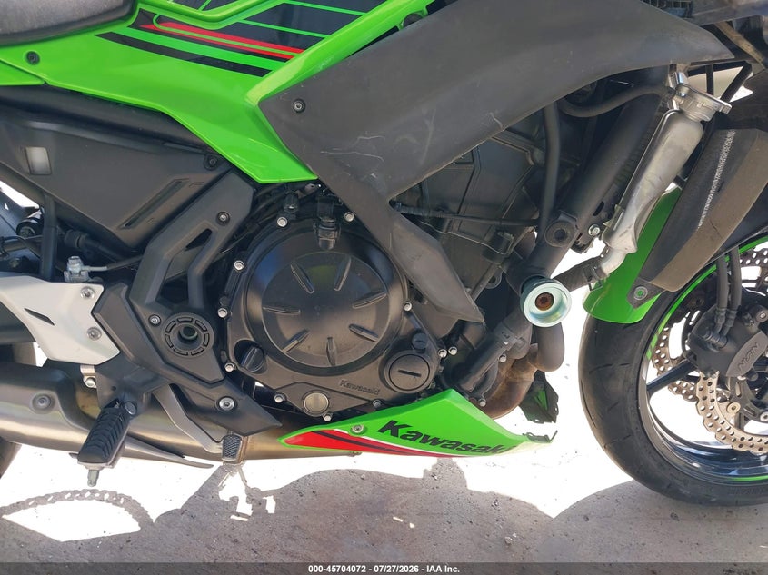KAWASAKI EX650 2024