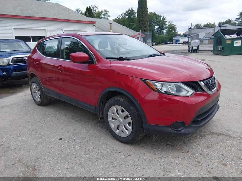 Vin: jn1bj1cr1jw252590, lot: 46202788, nissan rogue sport s 2018 img_1