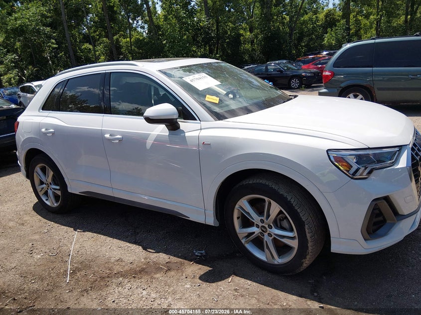 AUDI Q3 2021 VIN WA1EECF32M1130902