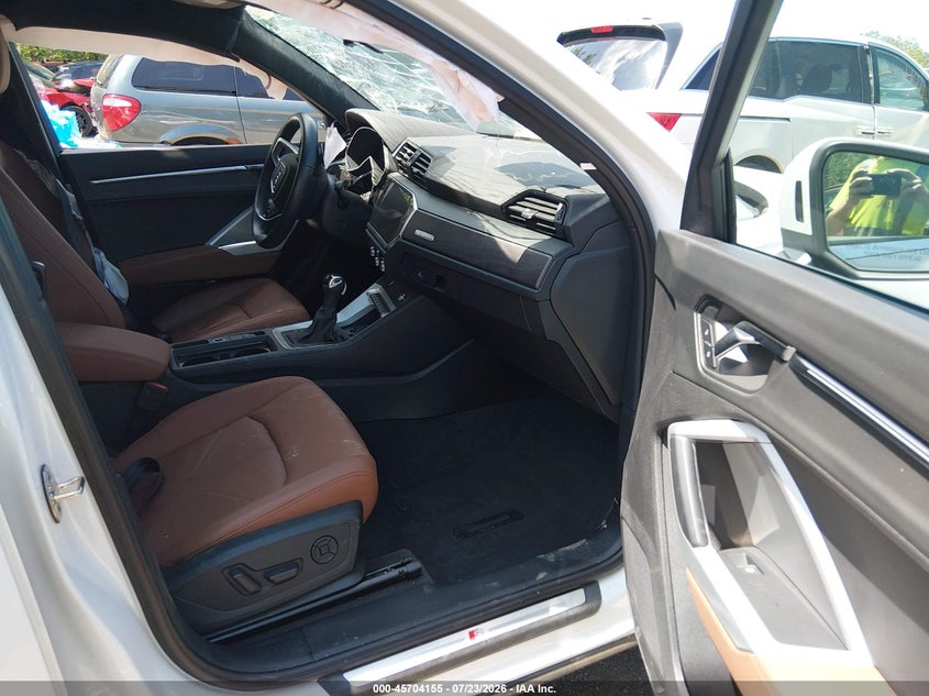 AUDI Q3 - zdjęcie 5