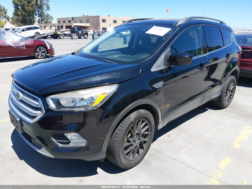 2018 FORD ESCAPE auction photo 2