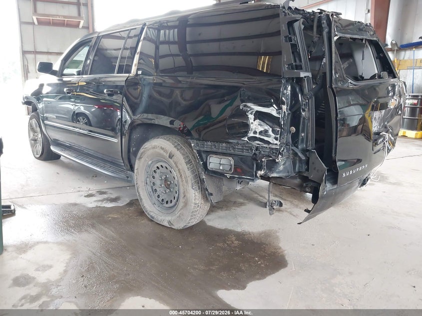 2019 CHEVROLET SUBURBAN auction photo 3