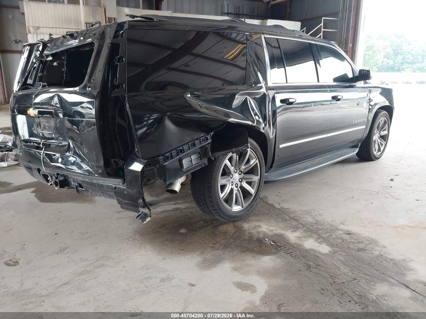 2019 CHEVROLET SUBURBAN auction photo 4
