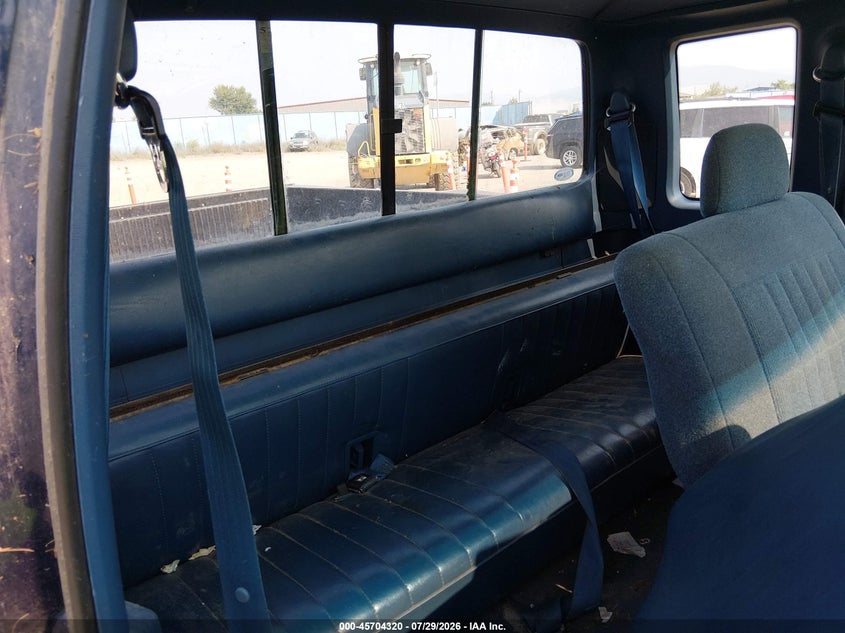 1994 FORD F150 auction photo 8