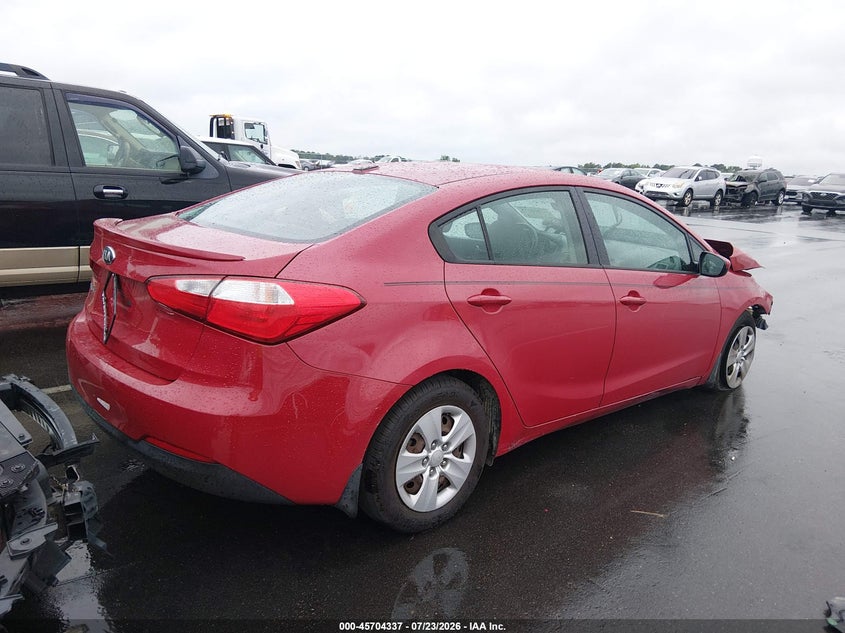 2016 KIA FORTE auction photo 4