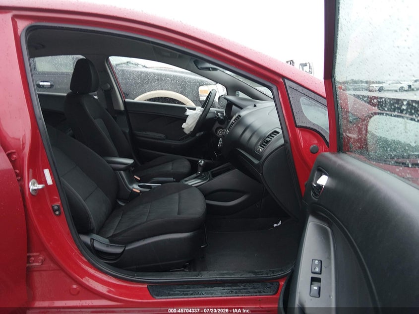 2016 KIA FORTE auction photo 5