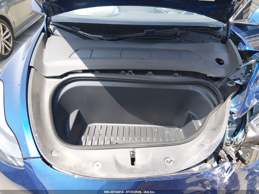 TESLA MODEL Y - zdjęcie 10