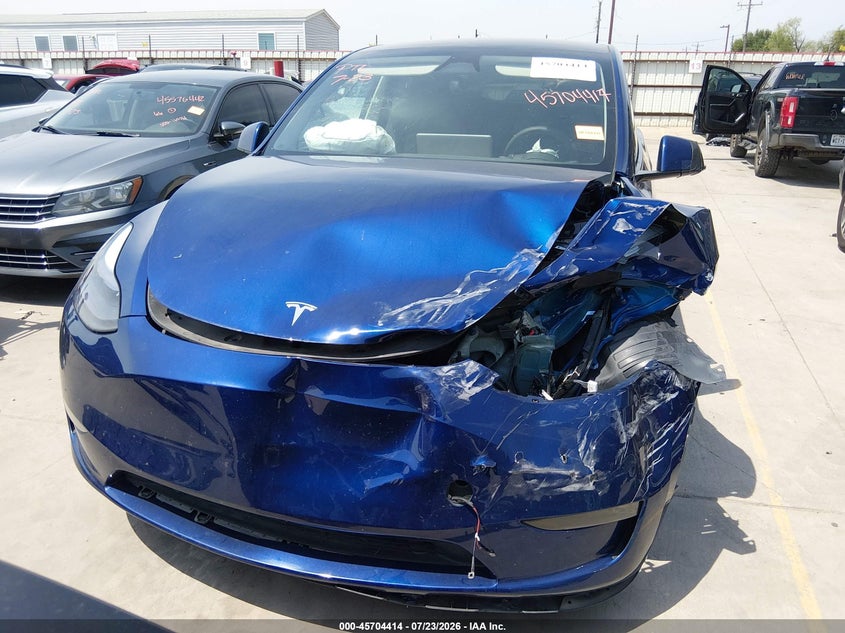 TESLA MODEL Y - zdjęcie 6