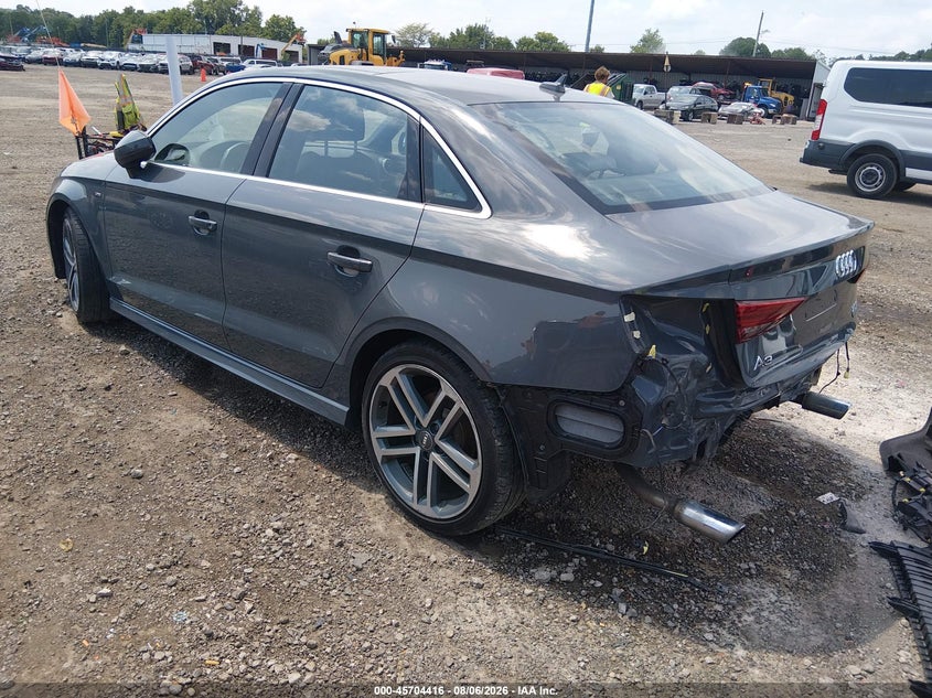 Vin: wauj8gff1j1006111, lot: 46203072, audi a3 2.0t premium/2.0t tech premium 20183
