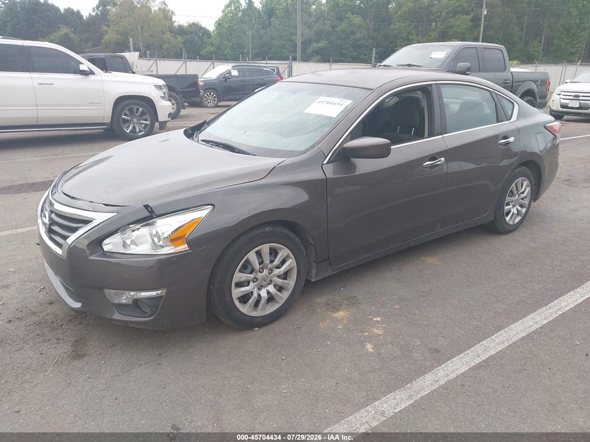 2015 NISSAN ALTIMA auction photo 2