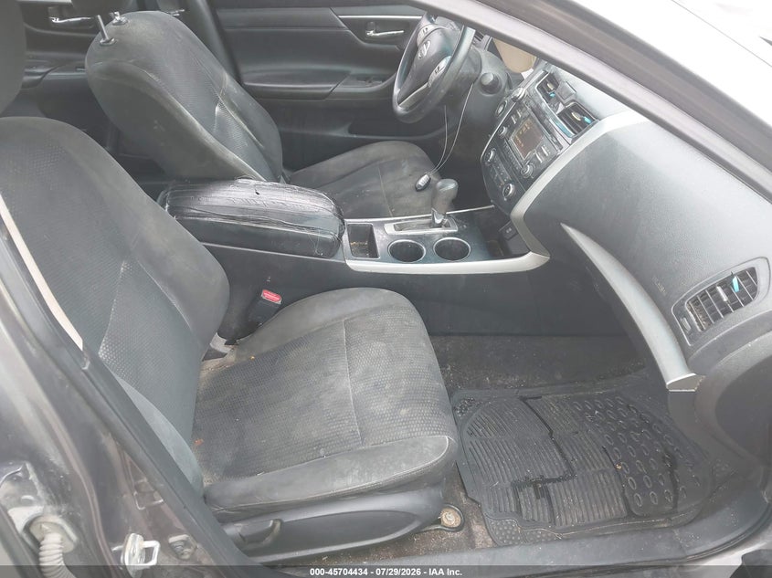 2015 NISSAN ALTIMA auction photo 5