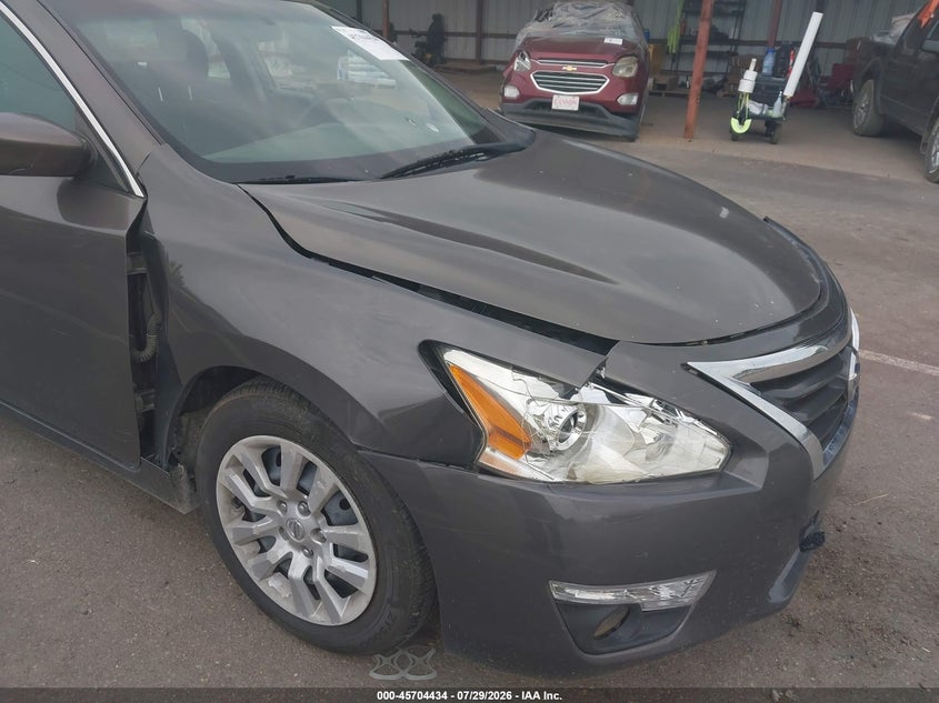 2015 NISSAN ALTIMA auction photo 6