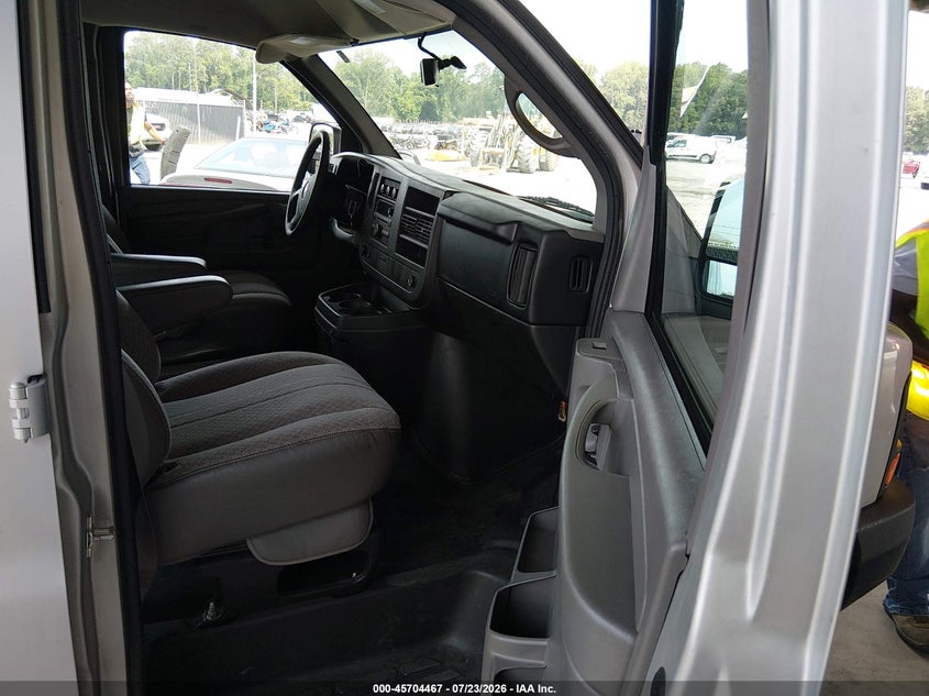 2014 CHEVROLET EXPRESS 1500 WORK VAN VAN 5.3L V-8 310HP