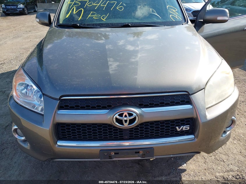 2011 TOYOTA RAV4 auction photo 6