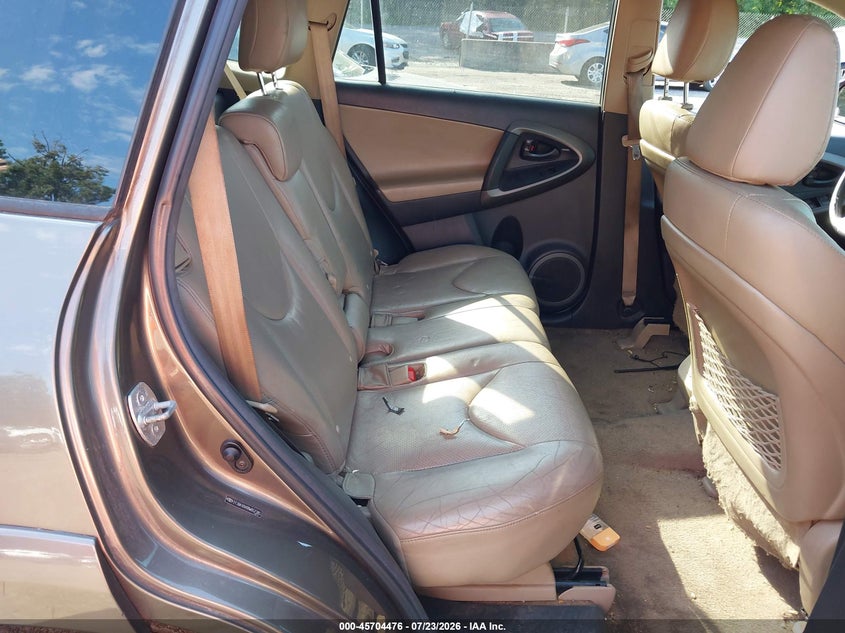 2011 TOYOTA RAV4 auction photo 8