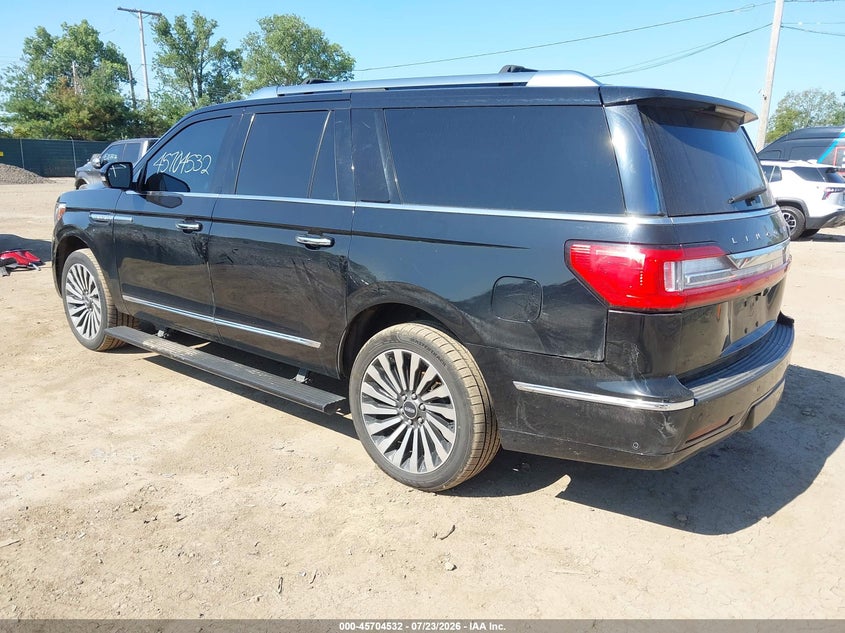 2018 LINCOLN NAVIGATOR L auction photo 3