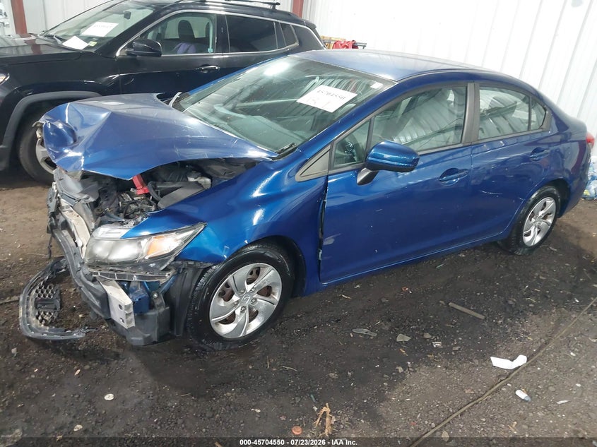 2014 Honda Civic, Front End, IAAI, VIN 19XFB2F5XEE035758 — photo 2