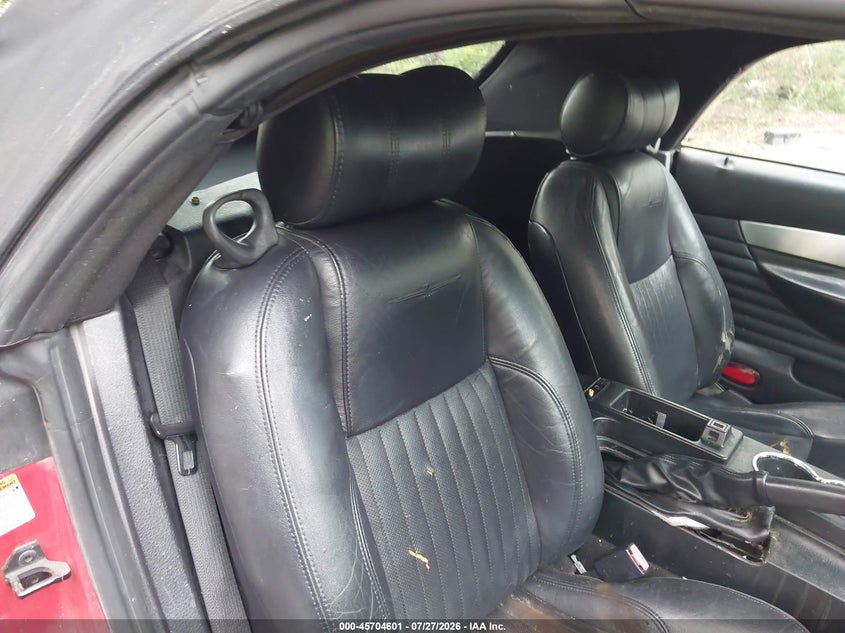 2004 FORD THUNDERBIRD auction photo 8