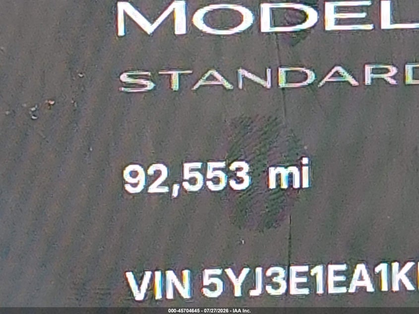 TESLA MODEL 3 - zdjęcie 16