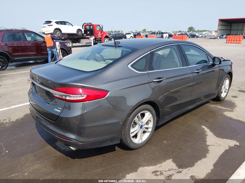 2018 FORD FUSION auction photo 4