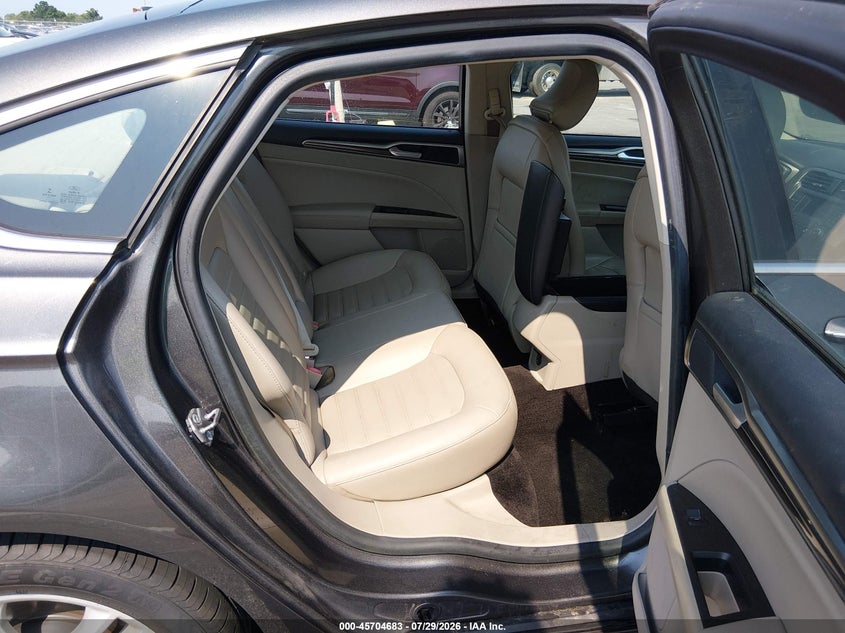 2018 FORD FUSION auction photo 8