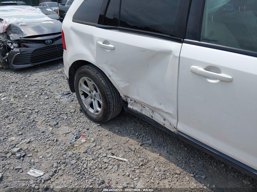 2013 FORD EDGE auction photo 6
