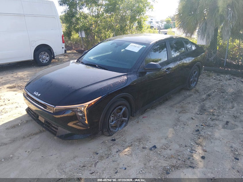 Vin: 3kpft4de5se185123, lot: 46203442, kia k4 lxs 20252
