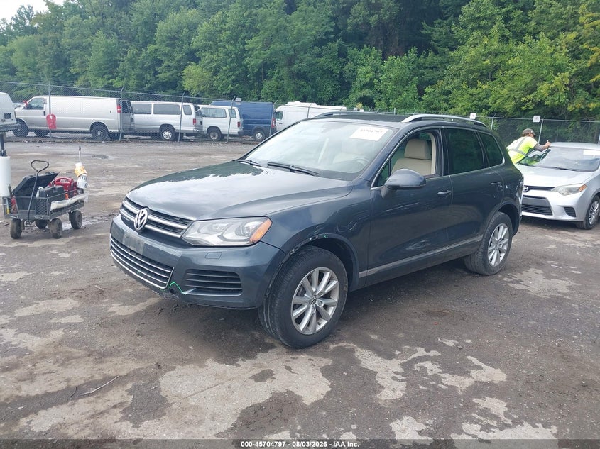 Vin: wvgef9bp0ed001762, lot: 46203453, volkswagen touareg 3.6l sport 20142