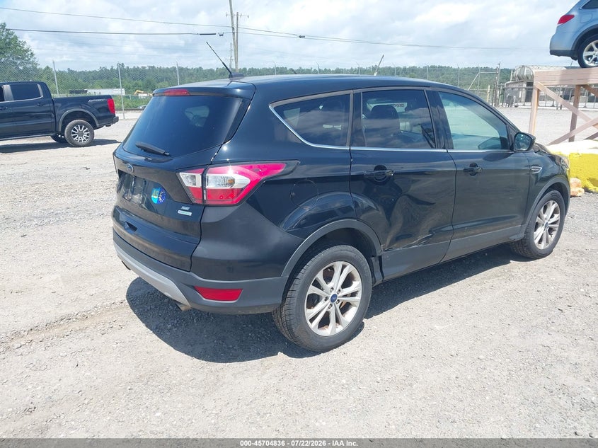 2017 FORD ESCAPE auction photo 4