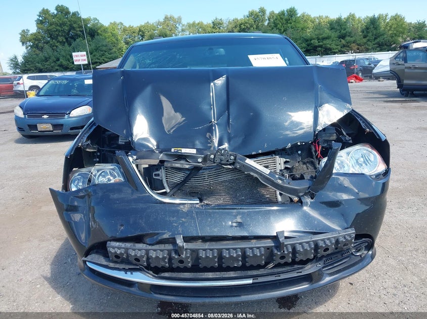 2016 CHRYSLER TOWN & COUNTRY auction photo 6