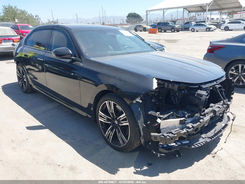Vin: wby43ej05rcs48498, lot: 46203533, bmw i7 edrive50 2024 img_1