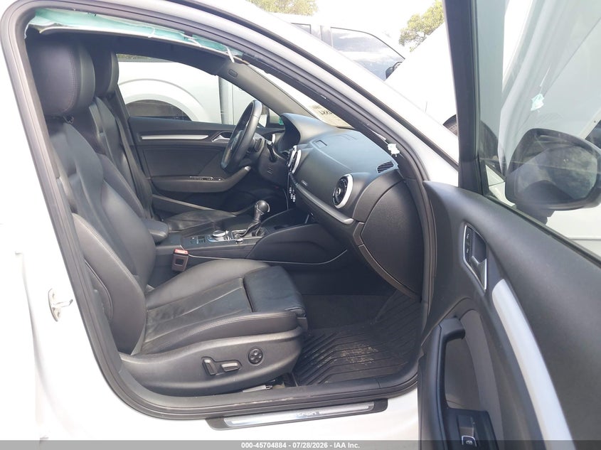 AUDI A3 E-TRON 2018 VIN WAUUPBFF6JA063732