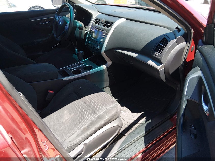 2015 NISSAN ALTIMA auction photo 5