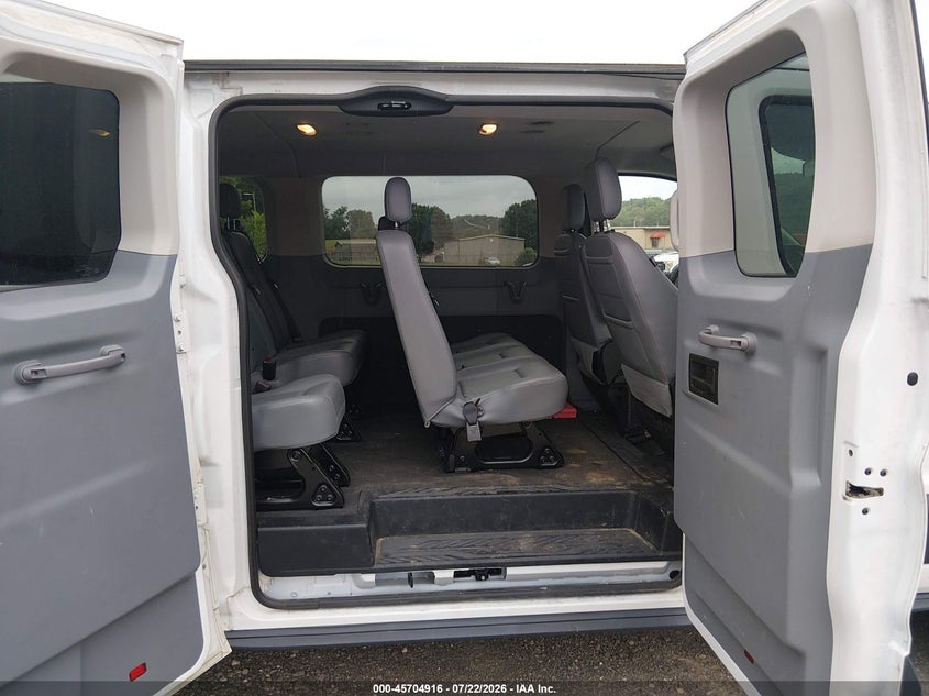 2018 FORD TRANSIT-350 auction photo 8