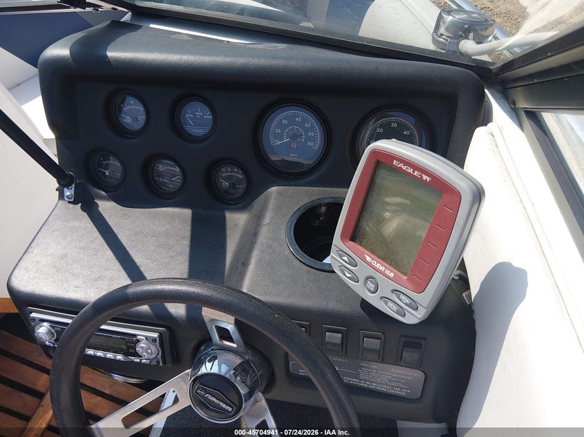 1989 RINKER 18' auction photo 7