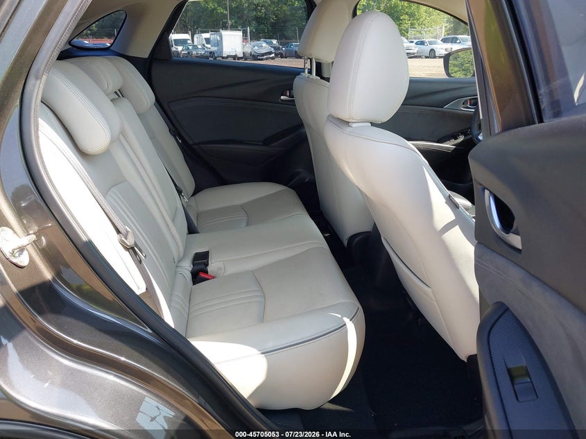 MAZDA CX-3 2019 VIN JM1DKFD71K1400992