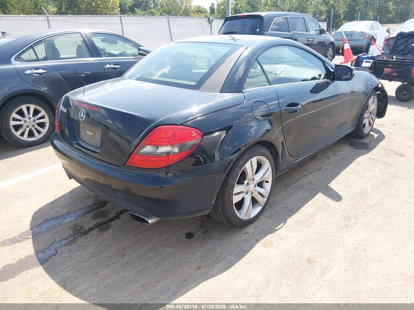 2010 MERCEDES-BENZ SLK 350 auction photo 4