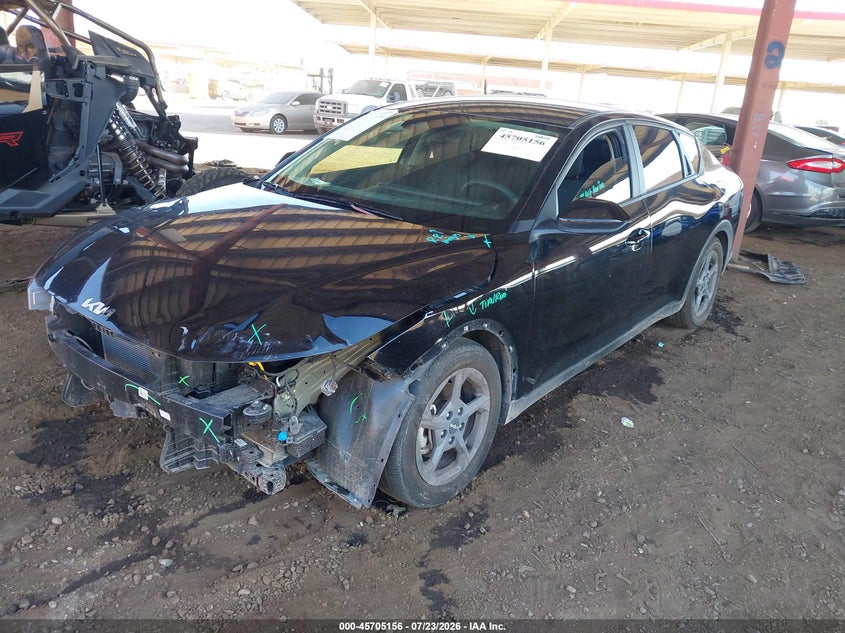 Vin: 3kpft4de0se141949, lot: 46203812, kia k4 lxs 20252