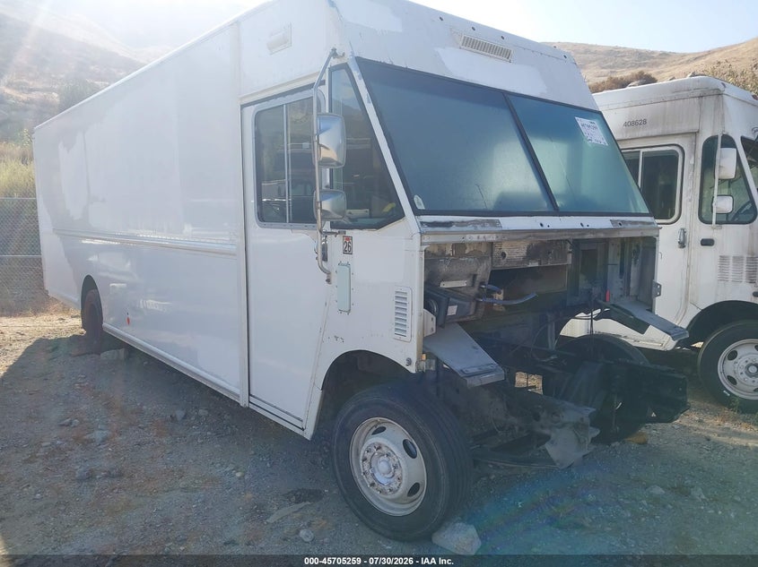 2014 FORD F-59 COMMERCIAL STRIPPED auction photo 1