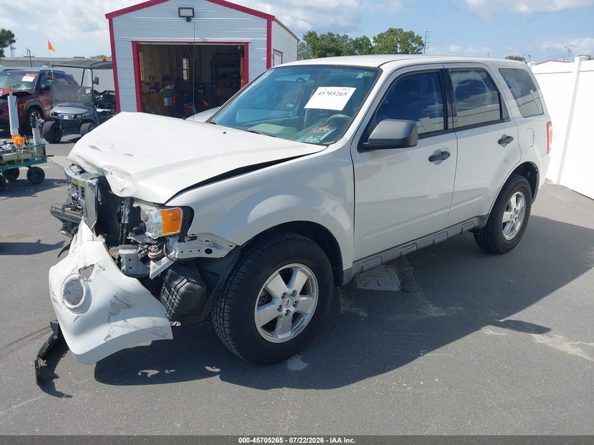 Vin: 1fmcu0c71ckc13683, lot: 46203921, ford escape xls 20122