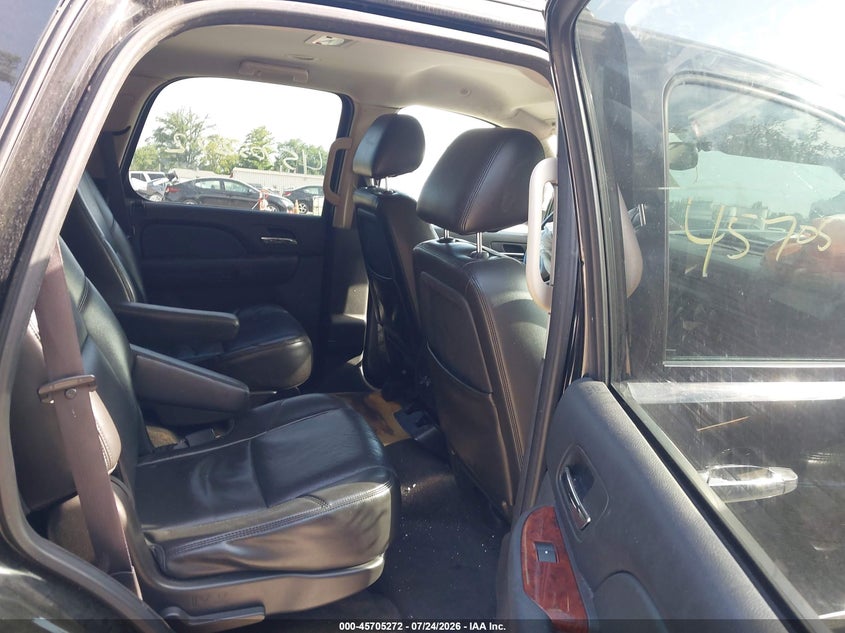 2011 CHEVROLET TAHOE SPORT UTILITY VEHICLE 5.3L V-8 VVT, 320HP
