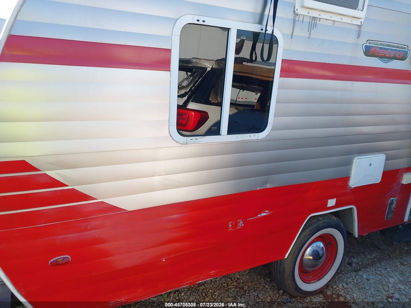 2016 RIVERSIDE RETRO auction photo 6