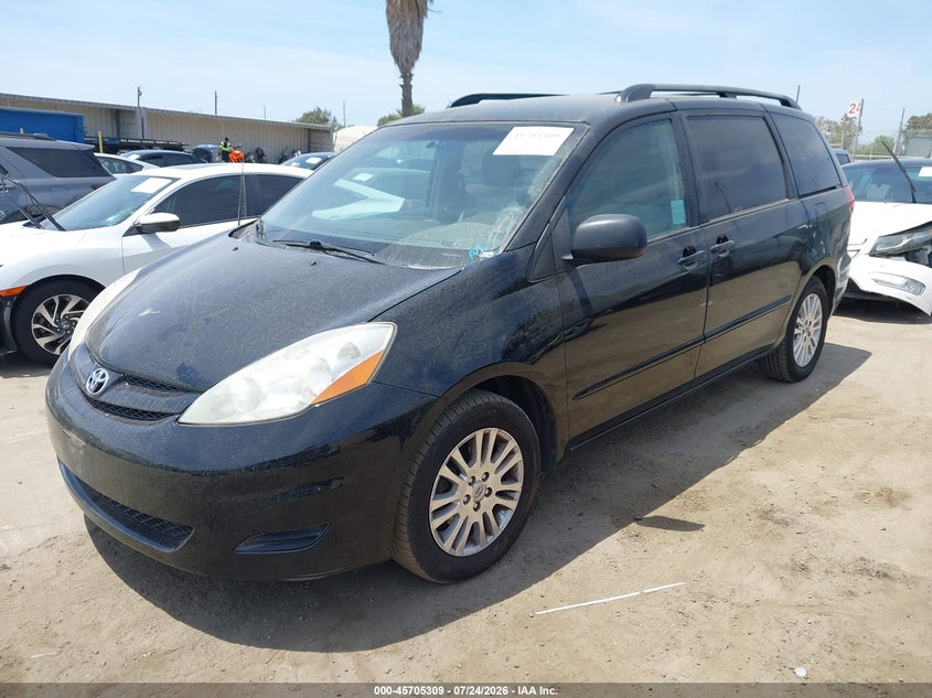 Vin: 5tdkk4cc4as318203, lot: 46203965, toyota sienna le 20102