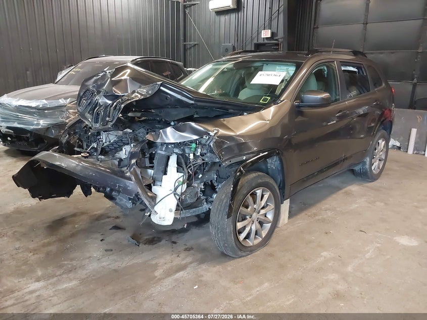2018 Jeep Cherokee, Front End, IAAI, VIN 1C4PJMCXXJD586809 — photo 2