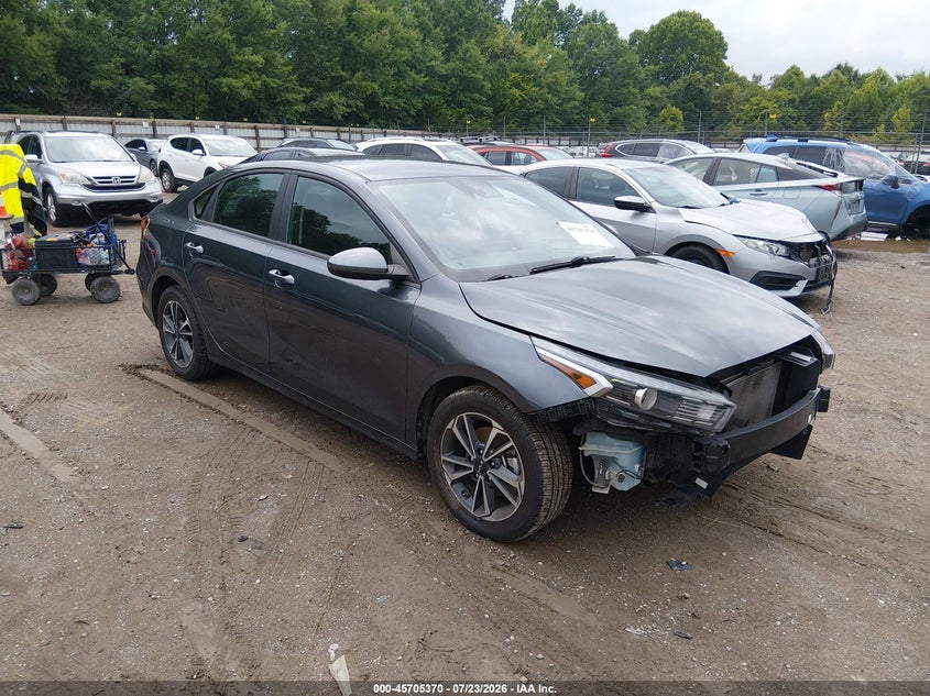 2024 KIA FORTE auction photo 1